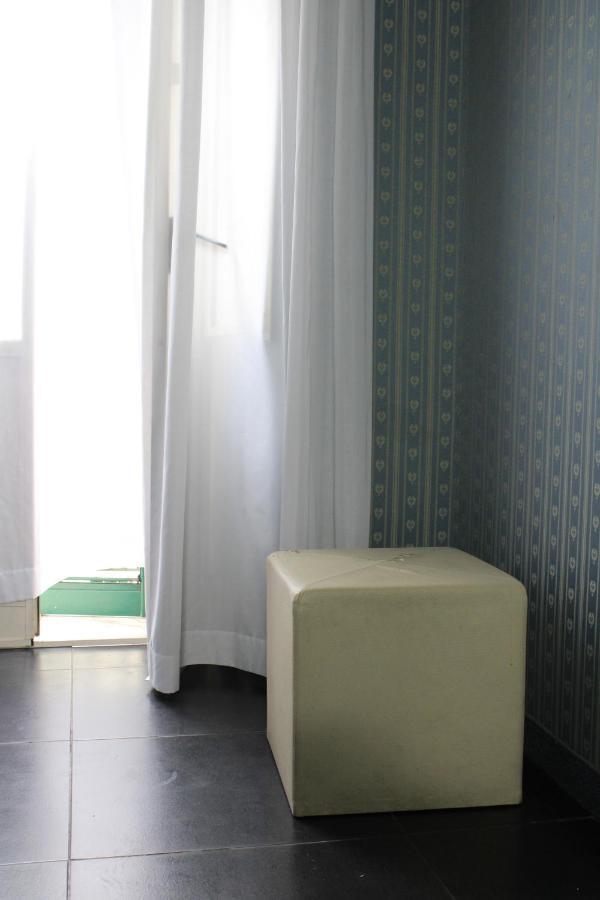 Guiren Dal 1959 Hotell Neapel Exteriör bild